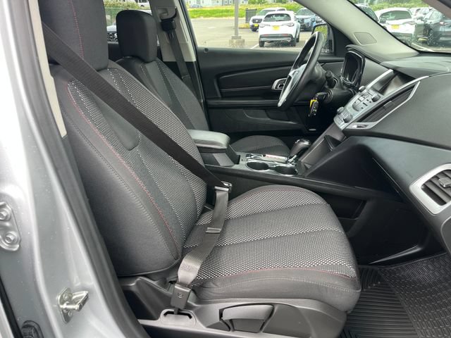 Used 2016 GMC Terrain SLE w/ Convenience Package AWD/4WD image 9