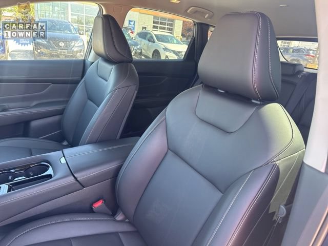 Used 2025 Nissan Murano SV AWD/4WD image 25