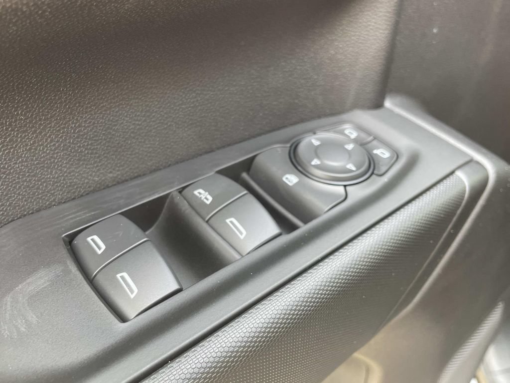 New 2026 Chevrolet Silverado 1500 Custom w/ Turbomax Blackout Package AWD/4WD image 13