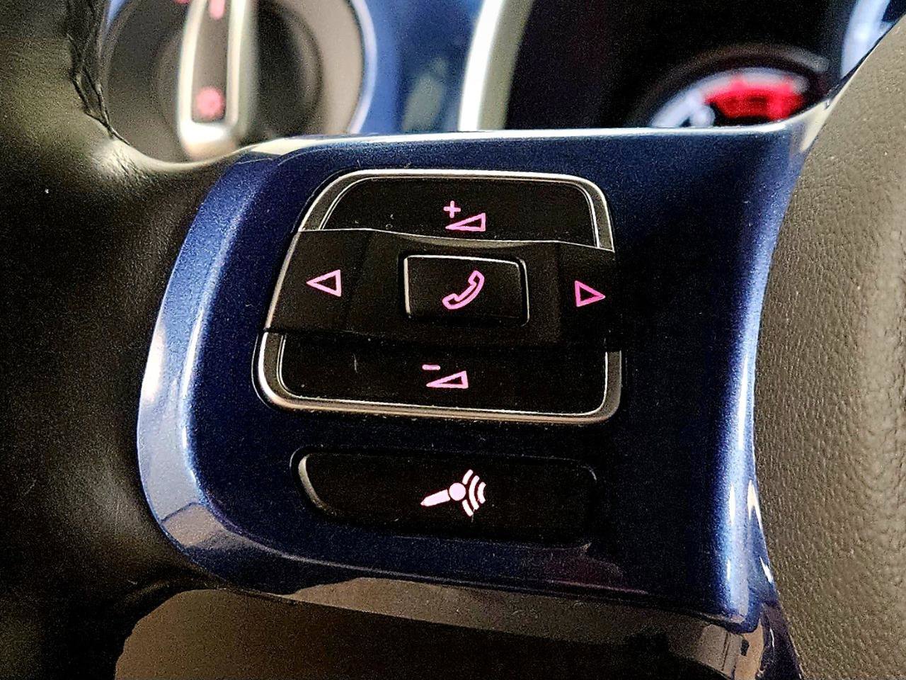 Used 2017 Volkswagen Beetle 1.8T SE FWD image 14