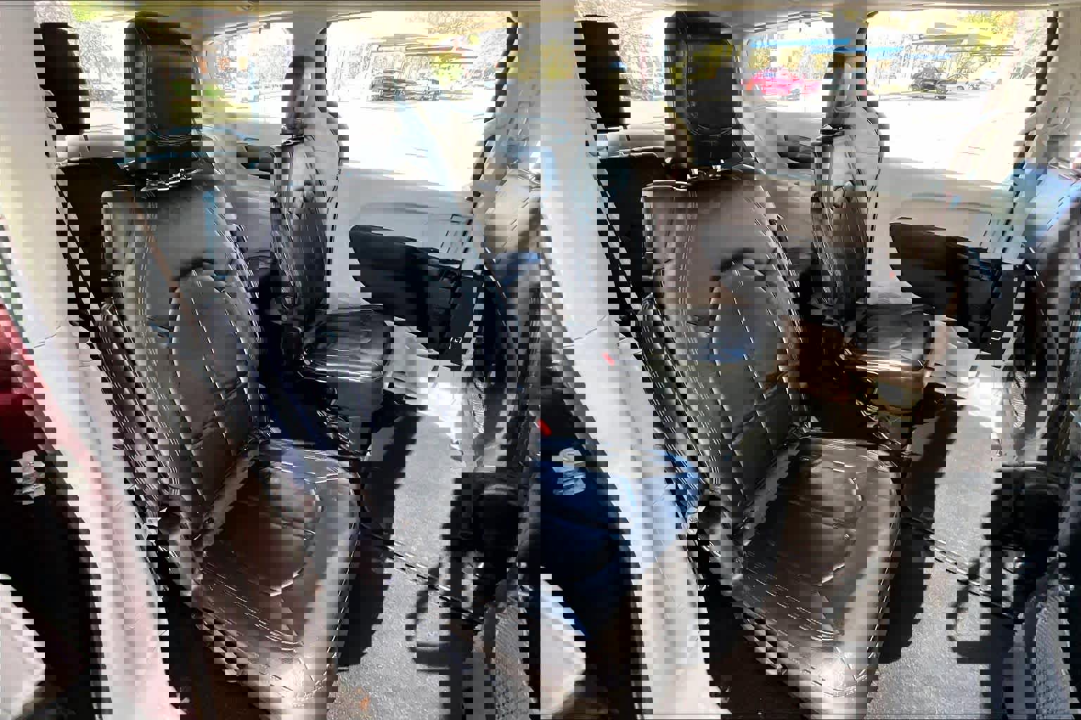 Used 2017 Chrysler Pacifica Touring-L image 18