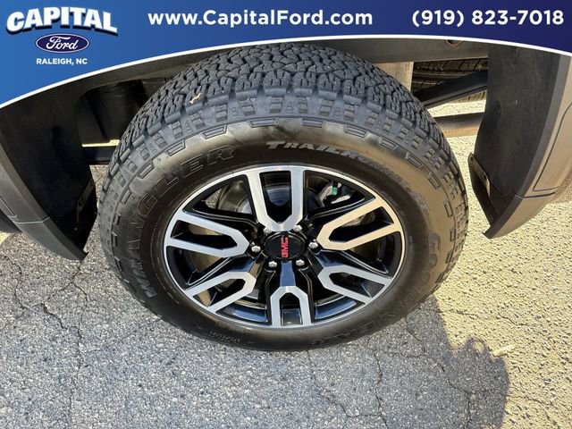 Used 2024 GMC Sierra 1500 AT4 w/ AT4 Premium Package image 13