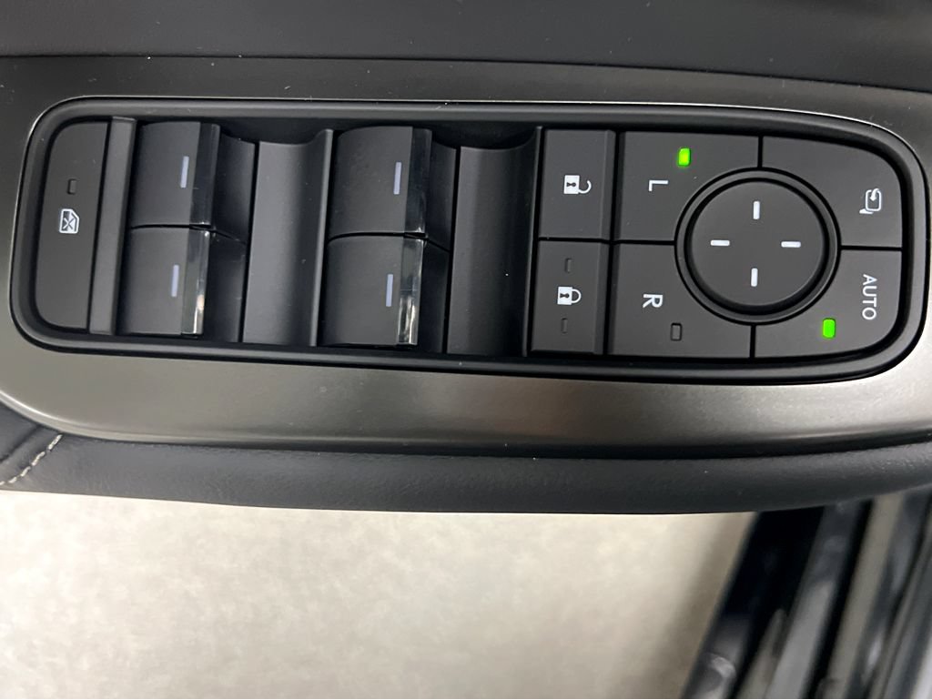 New 2026 Lexus IS 350 F Sport AWD/4WD image 40