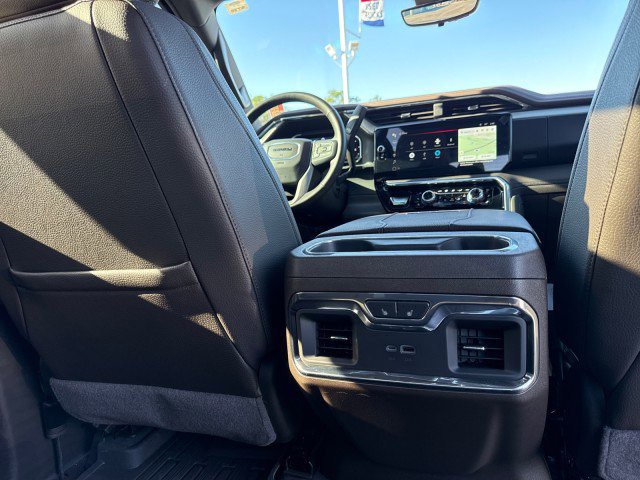 Used 2024 GMC Sierra 2500 Denali w/ Denali Reserve Package image 16