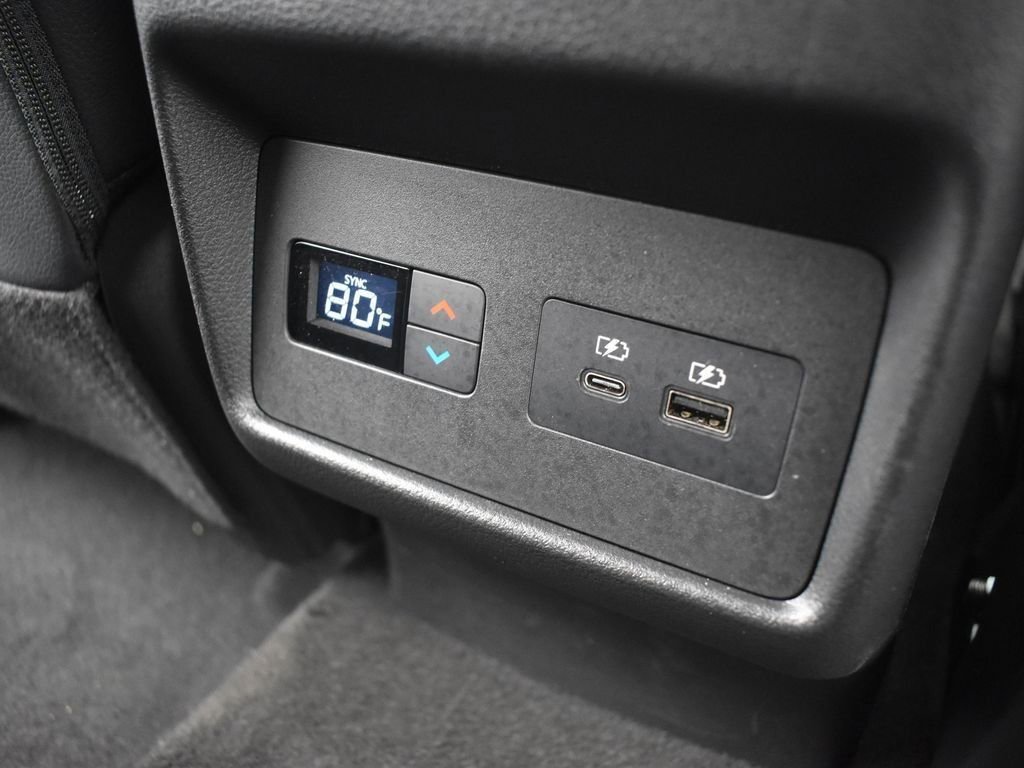 Used 2023 Nissan Rogue SL w/ SL Premium Package image 21