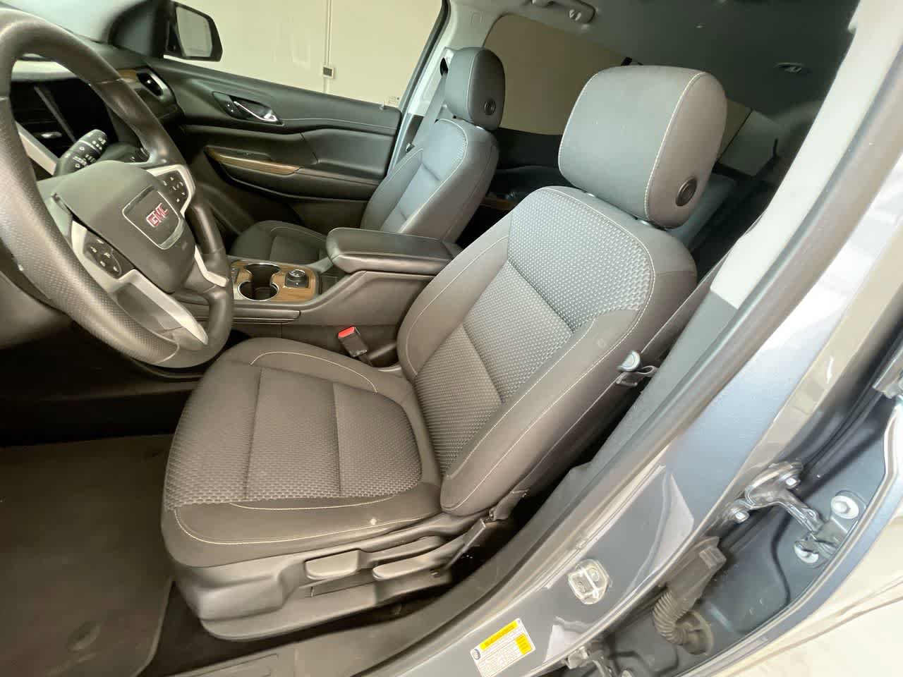 Used 2021 GMC Acadia SLE w/ Elevation Edition AWD/4WD image 11