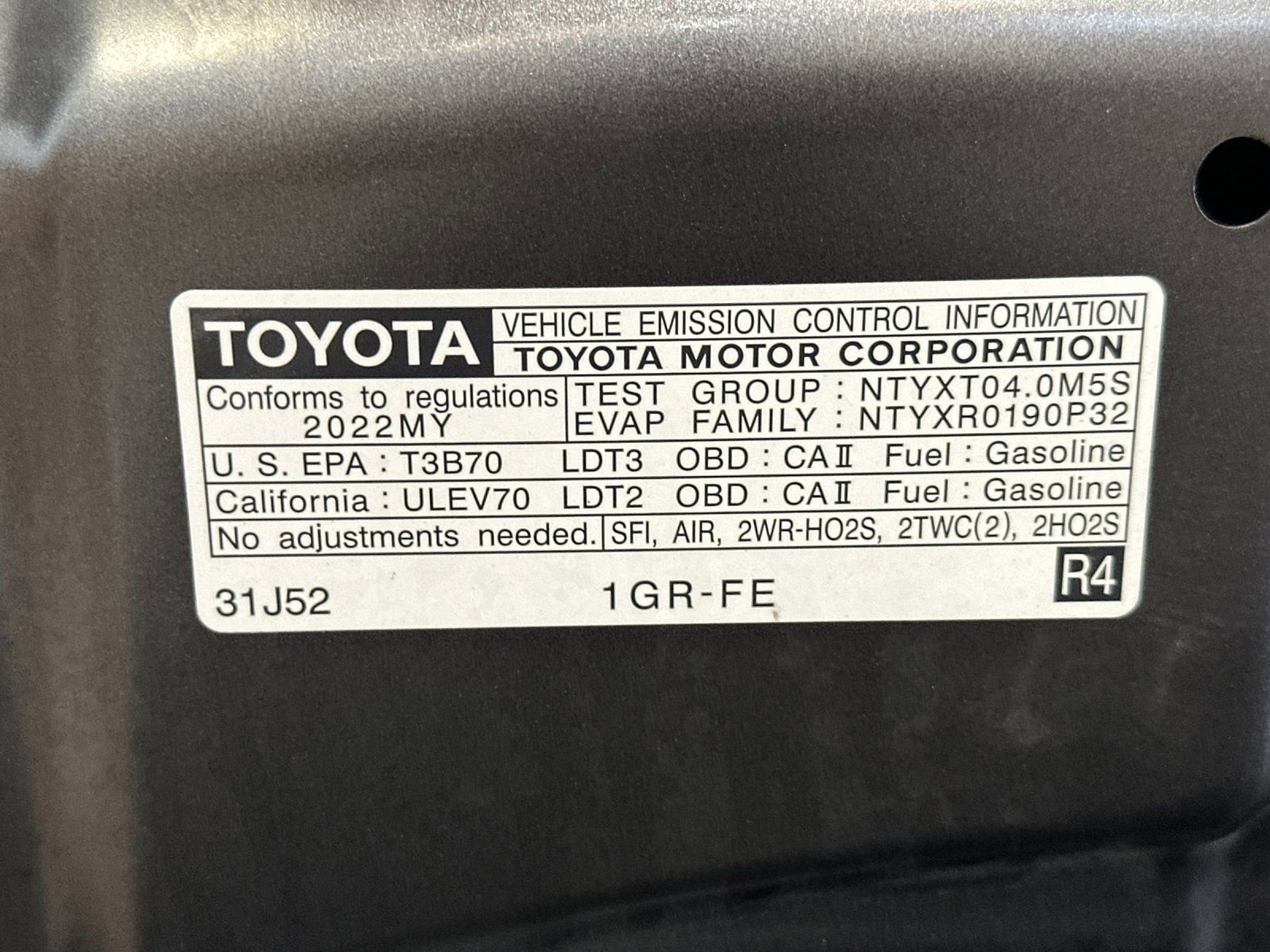 Used 2022 Toyota 4Runner TRD Off-Road Premium w/ Moonroof Package AWD/4WD image 37