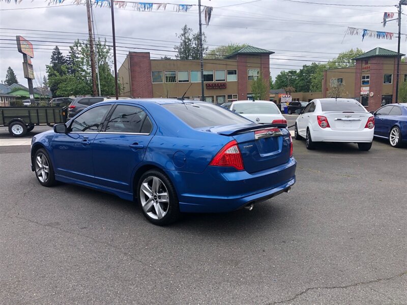 Used 2012 Ford Fusion Sport FWD image 3