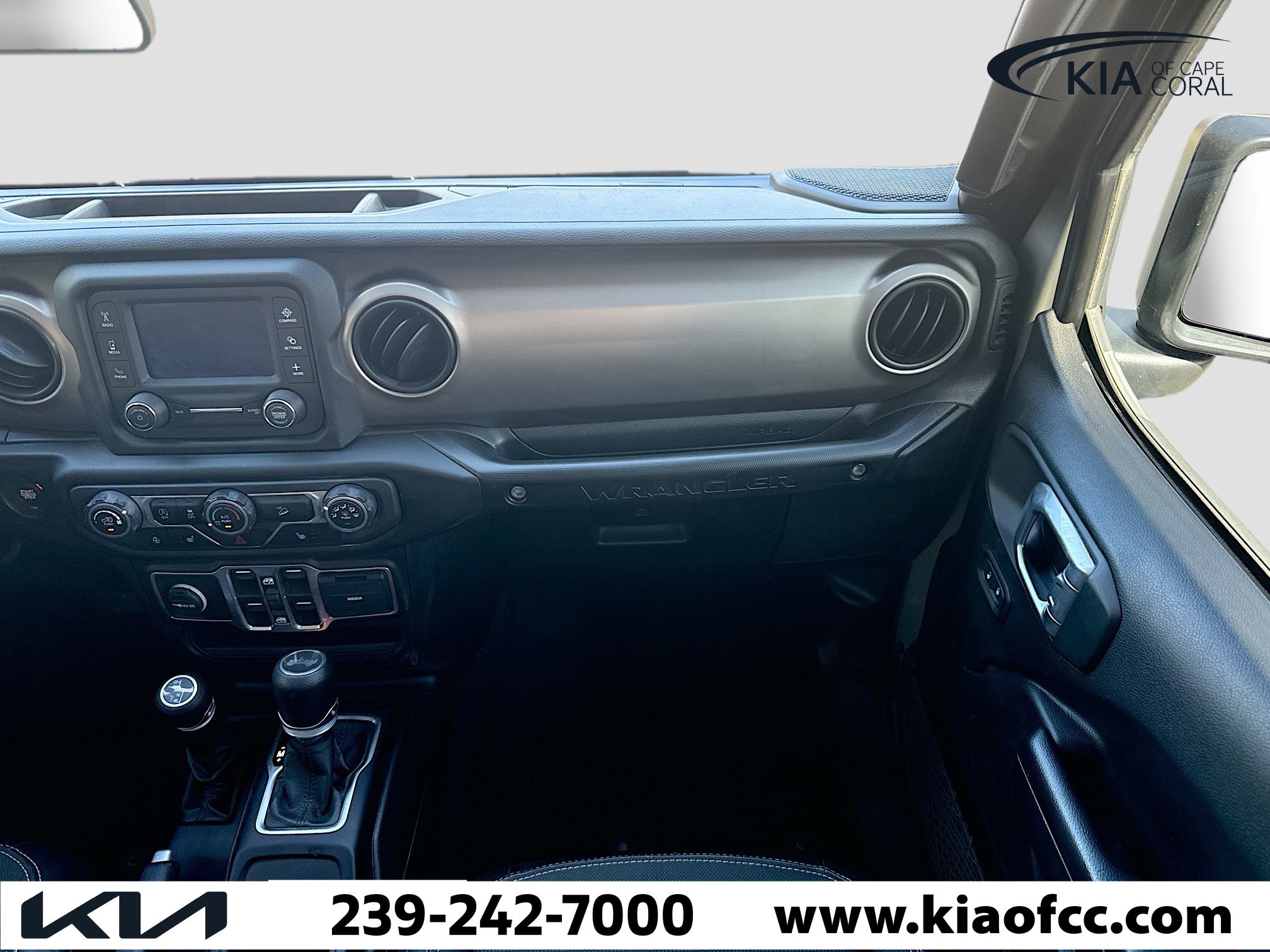 Used 2020 Jeep Wrangler Unlimited Sport image 16