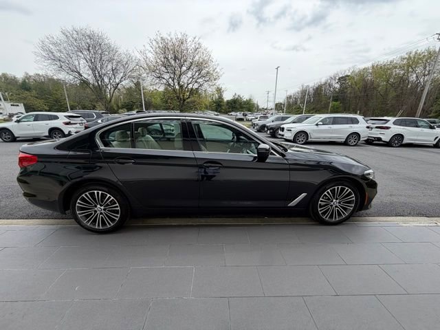 Used 2020 BMW 530i xDrive w/ Convenience Package AWD/4WD image 6