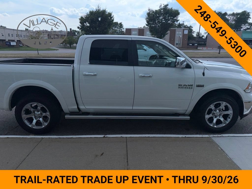 Used 2017 RAM 1500 Laramie w/ Convenience Group AWD/4WD image 5