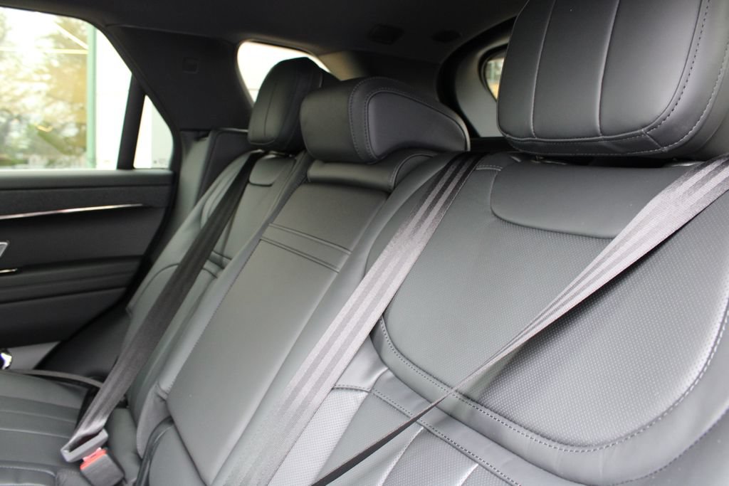 New 2027 Land Rover Range Rover Sport Dynamic SE Plug-In Hybrid AWD/4WD image 8
