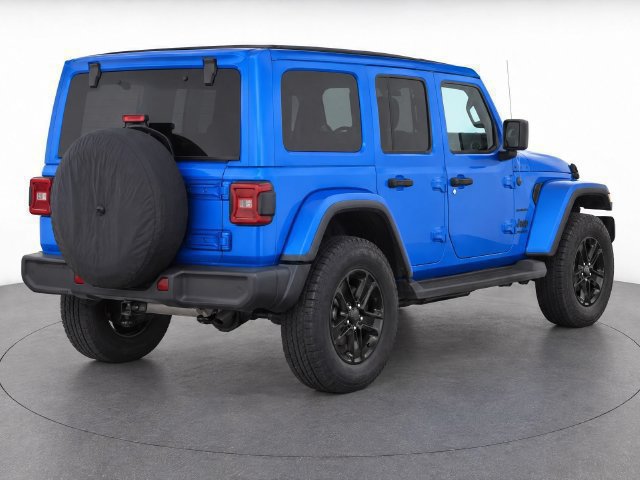 Used 2022 Jeep Wrangler Unlimited Sahara AWD/4WD image 3