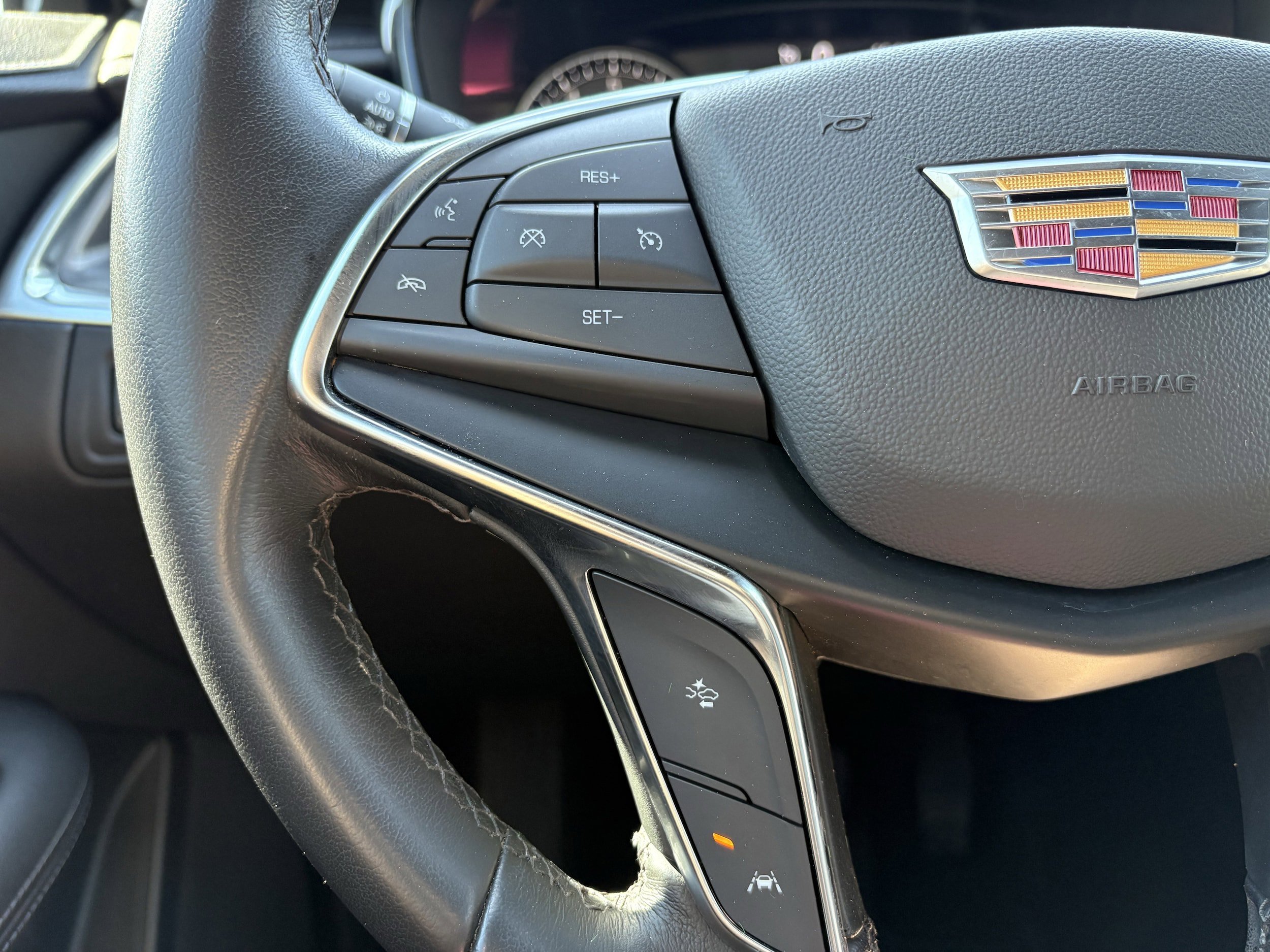 Used 2022 Cadillac XT5 Luxury FWD image 15
