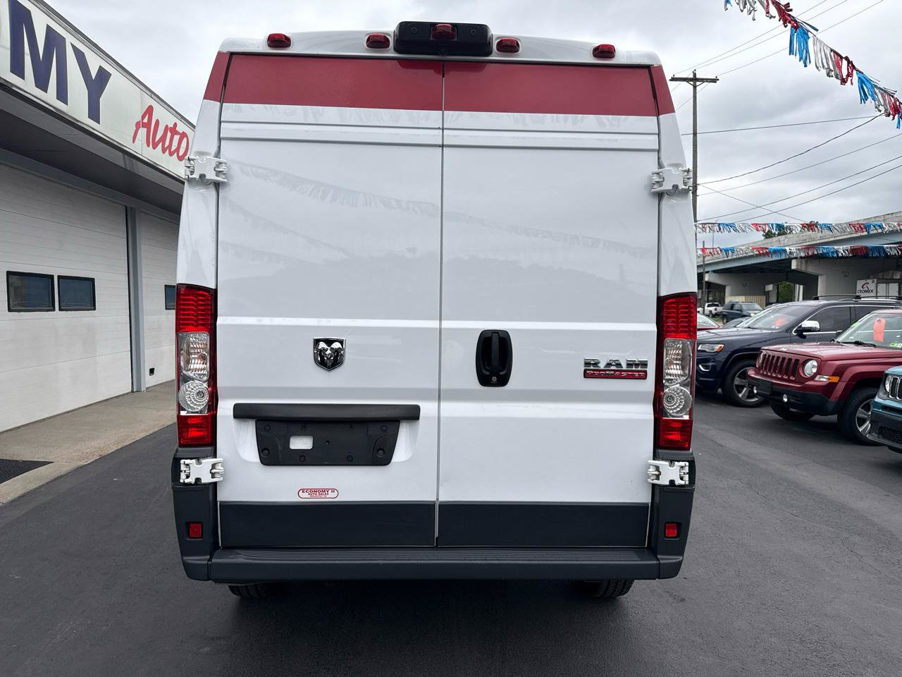Used 2017 RAM ProMaster 2500 FWD image 5