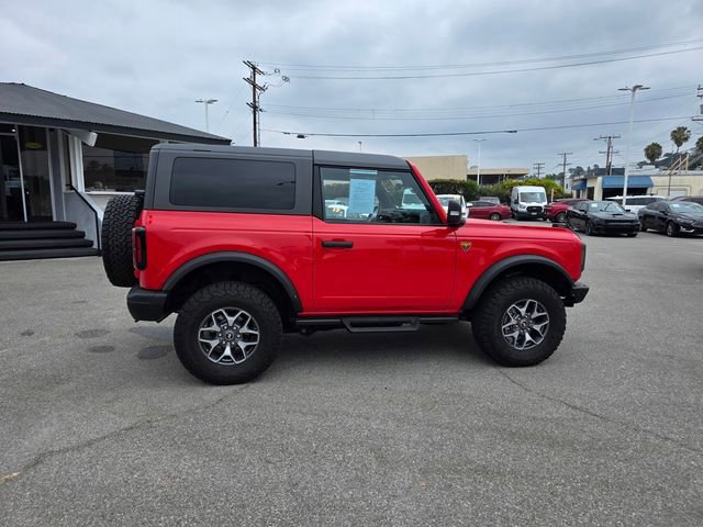 Used 2023 Ford Bronco Badlands AWD/4WD image 3