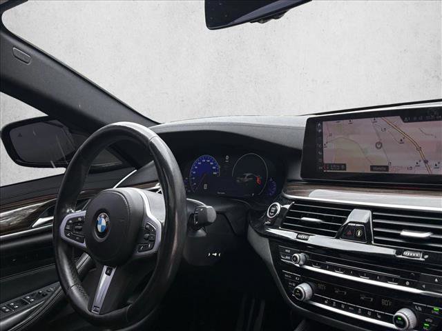 Used 2019 BMW M550i xDrive image 22