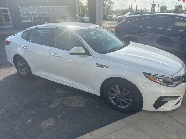 Used 2020 Kia Optima LX image 1