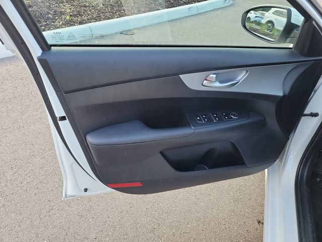 Used 2024 Kia Forte LXS FWD image 14