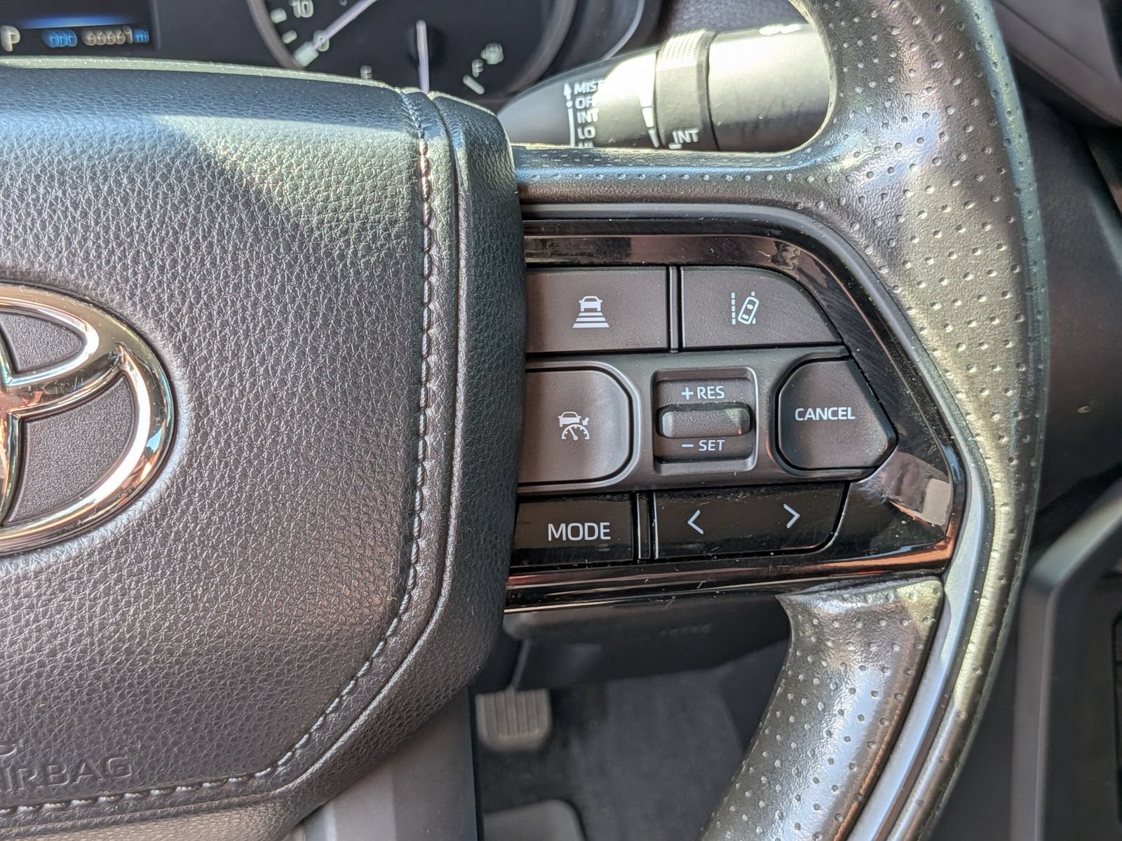 Used 2023 Toyota Tundra SR5 w/ SR5 Convenience Package AWD/4WD image 19
