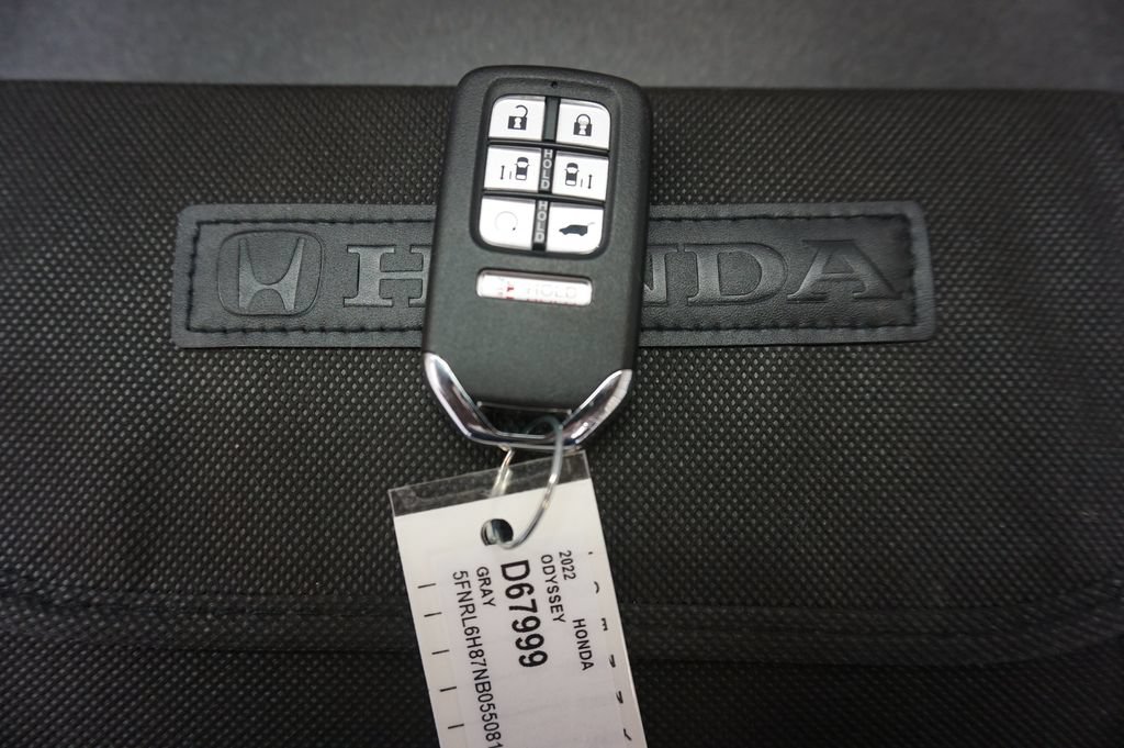 Used 2022 Honda Odyssey Touring image 23