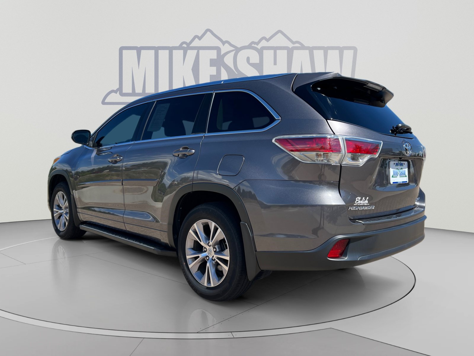 Used 2015 Toyota Highlander XLE AWD/4WD image 3