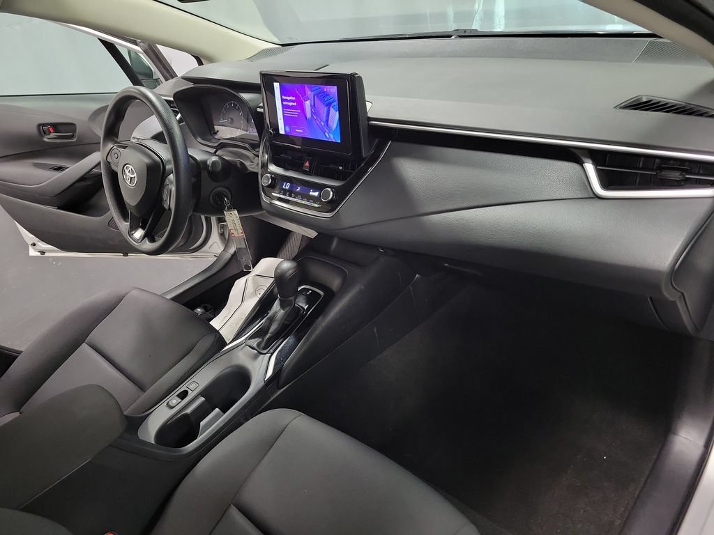 Used 2023 Toyota Corolla LE FWD image 22