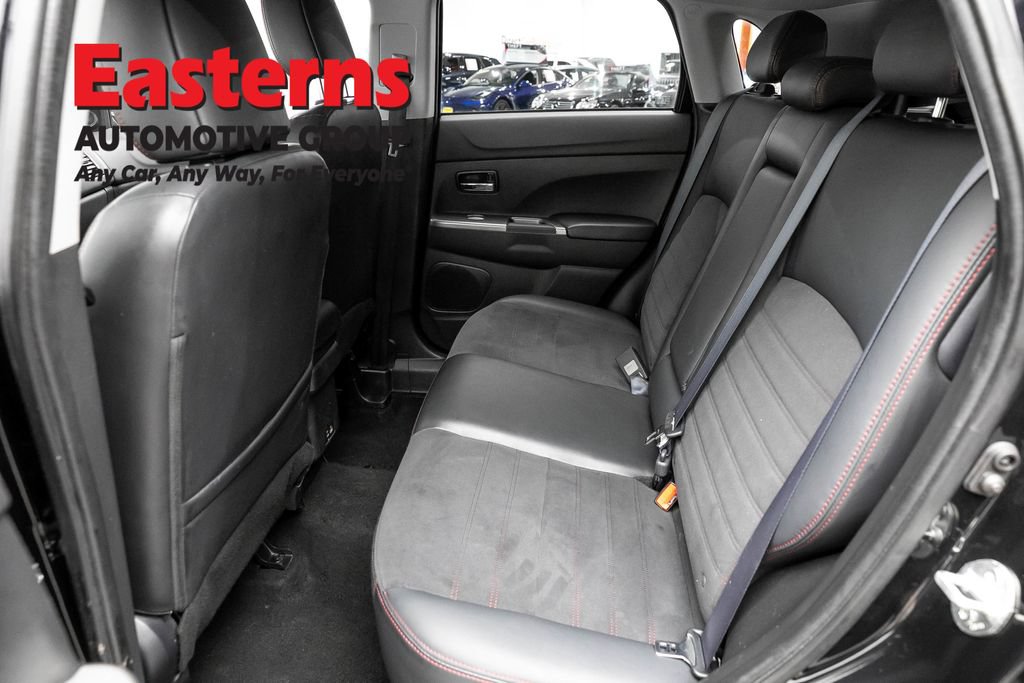Used 2023 Mitsubishi Outlander Sport SE AWD/4WD image 21