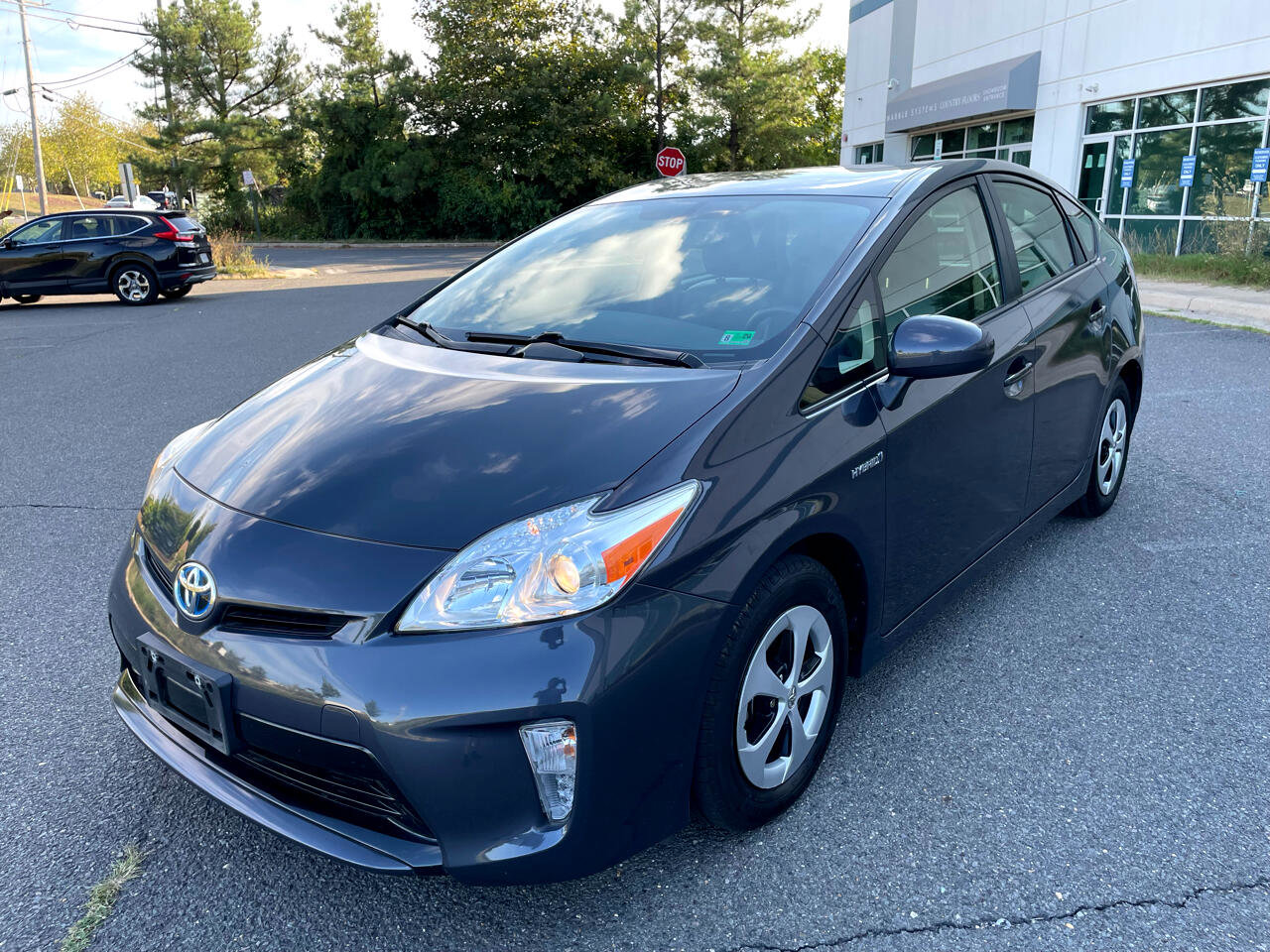Used 2014 Toyota Prius Three image 3