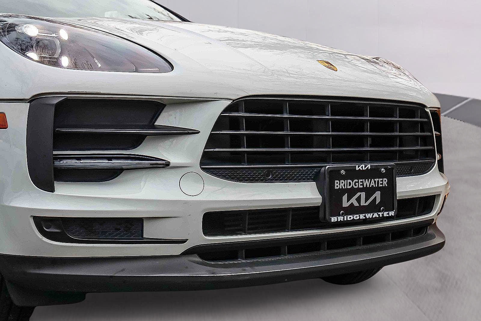 Used 2021 Porsche Macan image 28