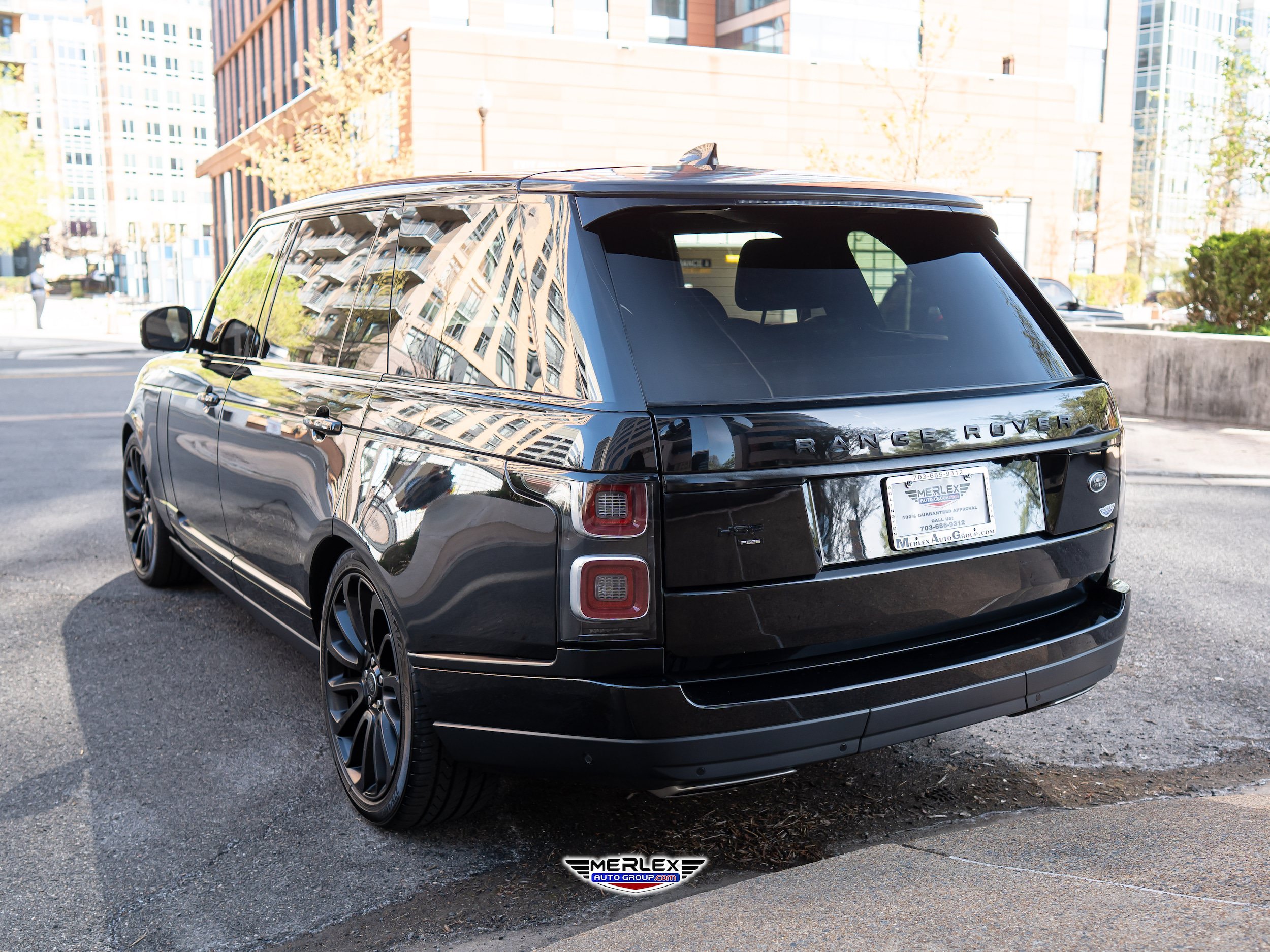 Used 2020 Land Rover Range Rover Long Wheelbase HSE AWD/4WD image 5