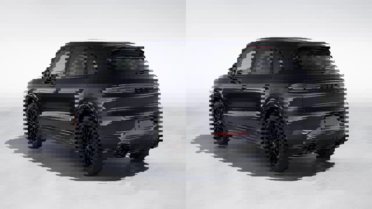 New 2026 Porsche Cayenne GTS image 3