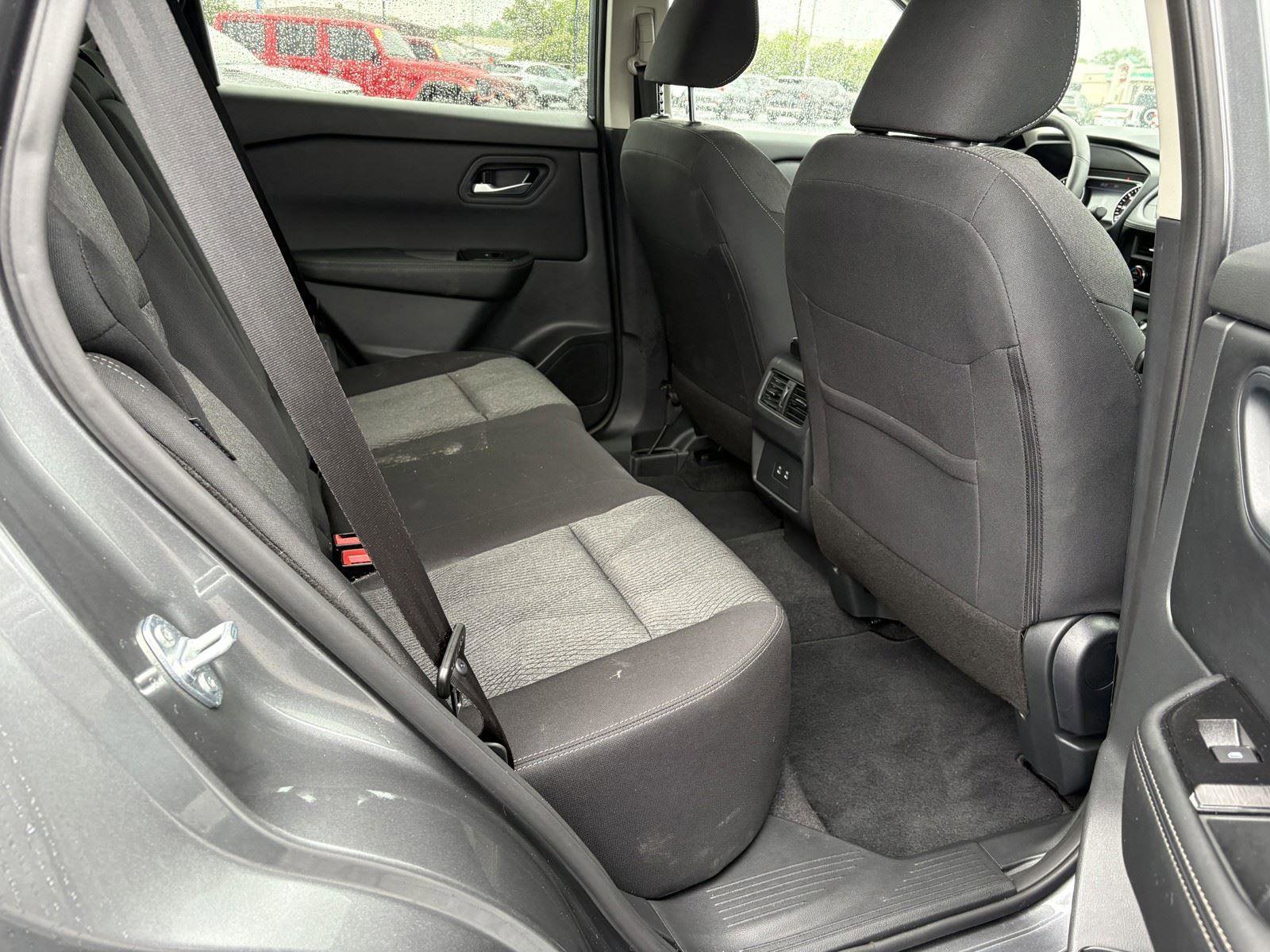 Used 2026 Nissan Rogue SV AWD/4WD image 12