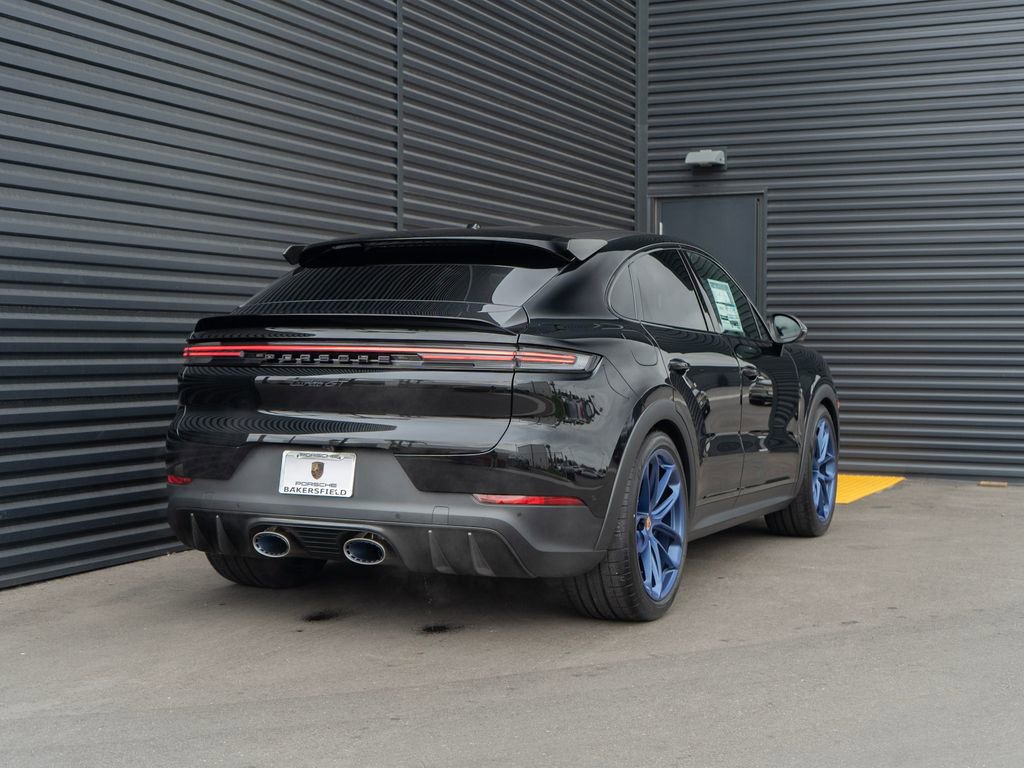 New 2026 Porsche Cayenne Turbo GT image 9