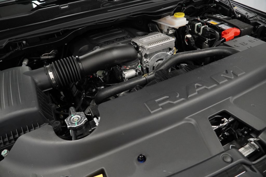 New 2027 RAM 1500 Limited w/ Night Edition AWD/4WD image 35