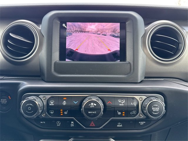 Used 2022 Jeep Gladiator Willys image 29