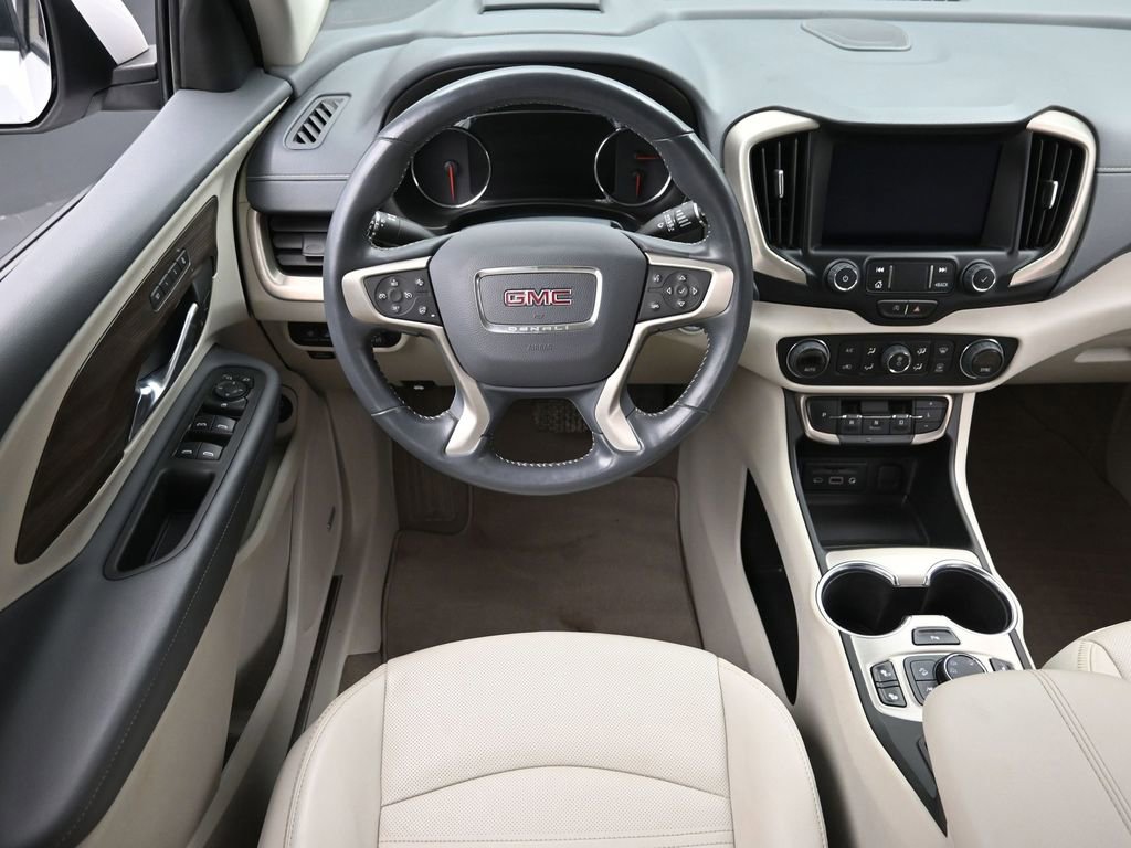 Used 2022 GMC Terrain Denali image 14