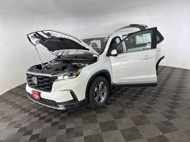 Used 2023 Honda Pilot EX-L image 10