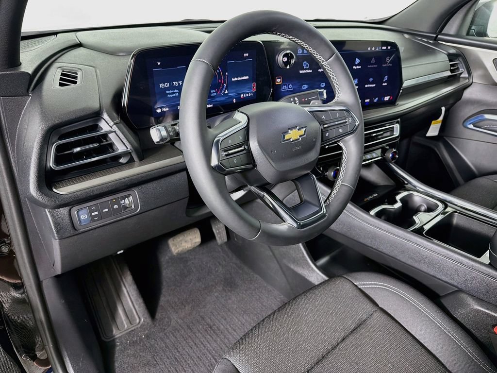 New 2026 Chevrolet Traverse LT w/ LPO, Floor Liner Package AWD/4WD image 9
