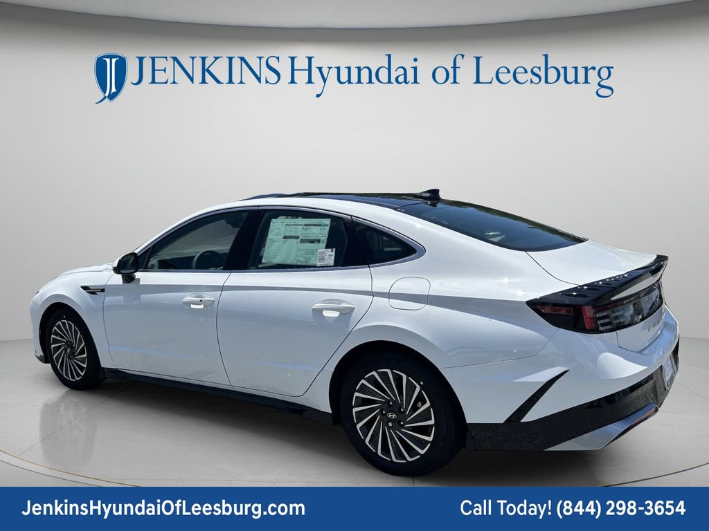 New 2026 Hyundai Sonata SEL FWD image 7