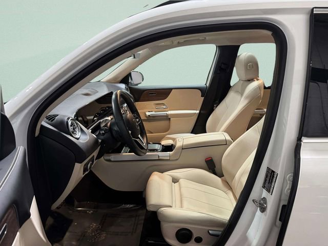 Used 2022 Mercedes-Benz GLB 250 4MATIC w/ Premium Package Lite image 24