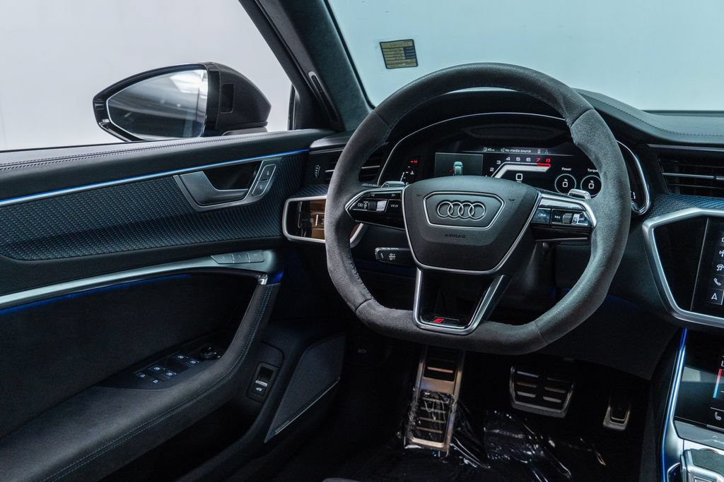 Used 2024 Audi RS 6 performance w/ Matte Carbon Package AWD/4WD image 17