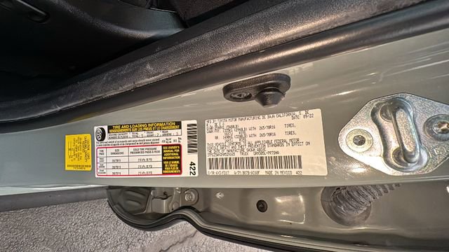 Used 2022 Toyota Tacoma TRD Off-Road image 42