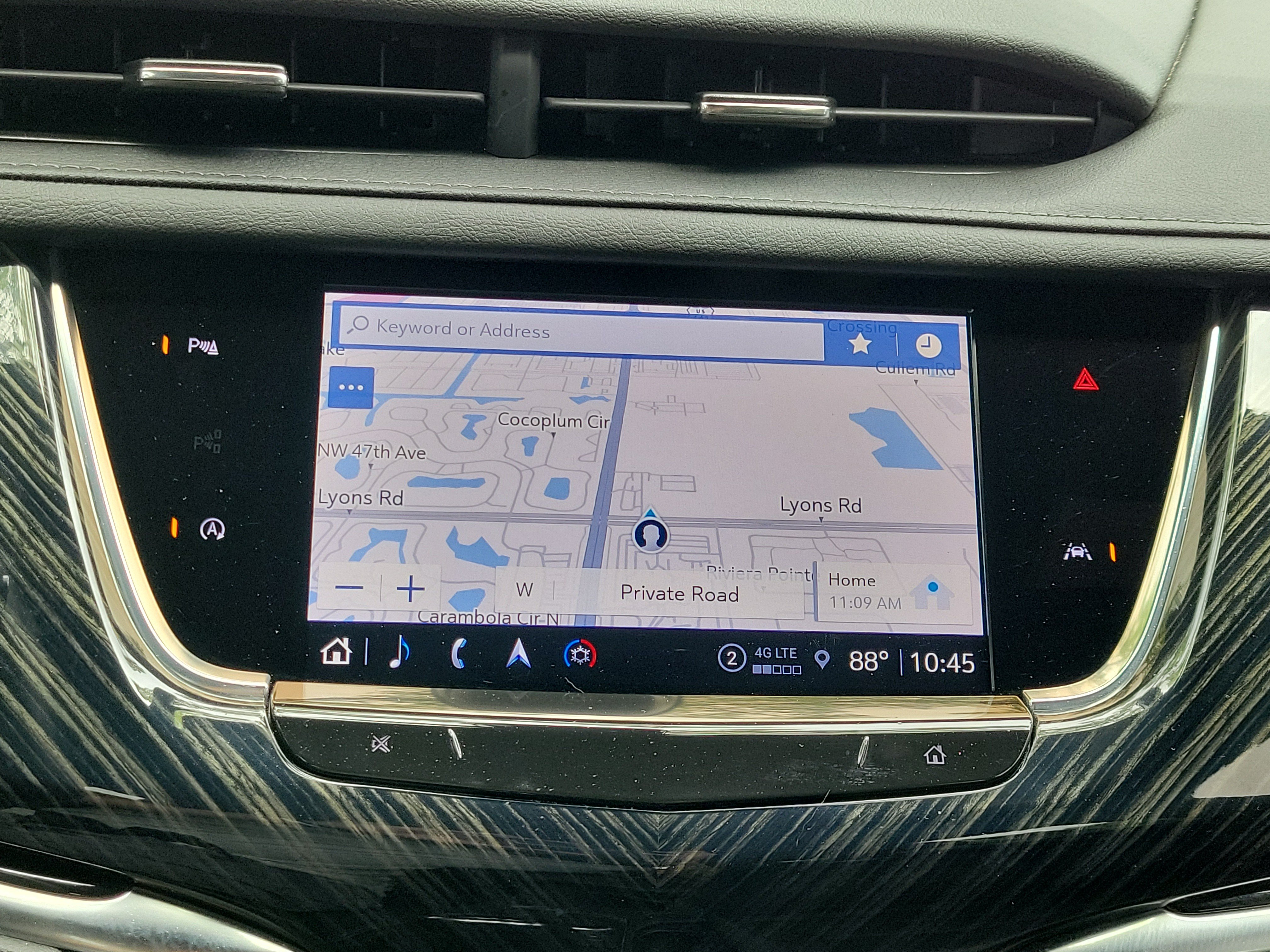 Used 2024 Cadillac XT6 Premium Luxury FWD image 28