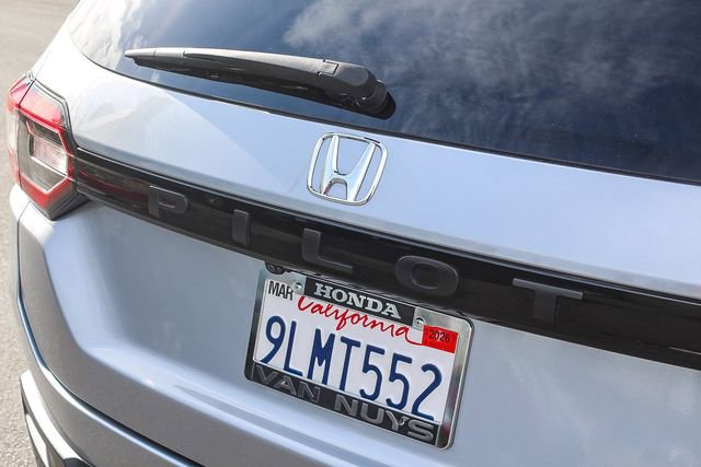 Used 2024 Honda Pilot EX-L image 9