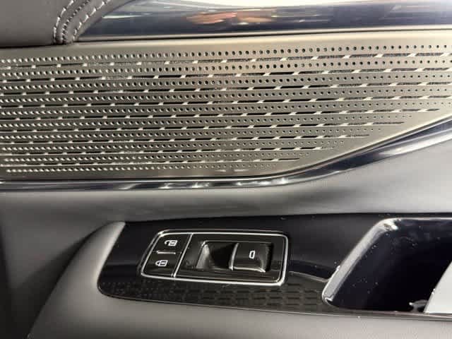 New 2026 Cadillac Escalade IQL Sport 2 w/ LPO, ONYX Package AWD/4WD image 28