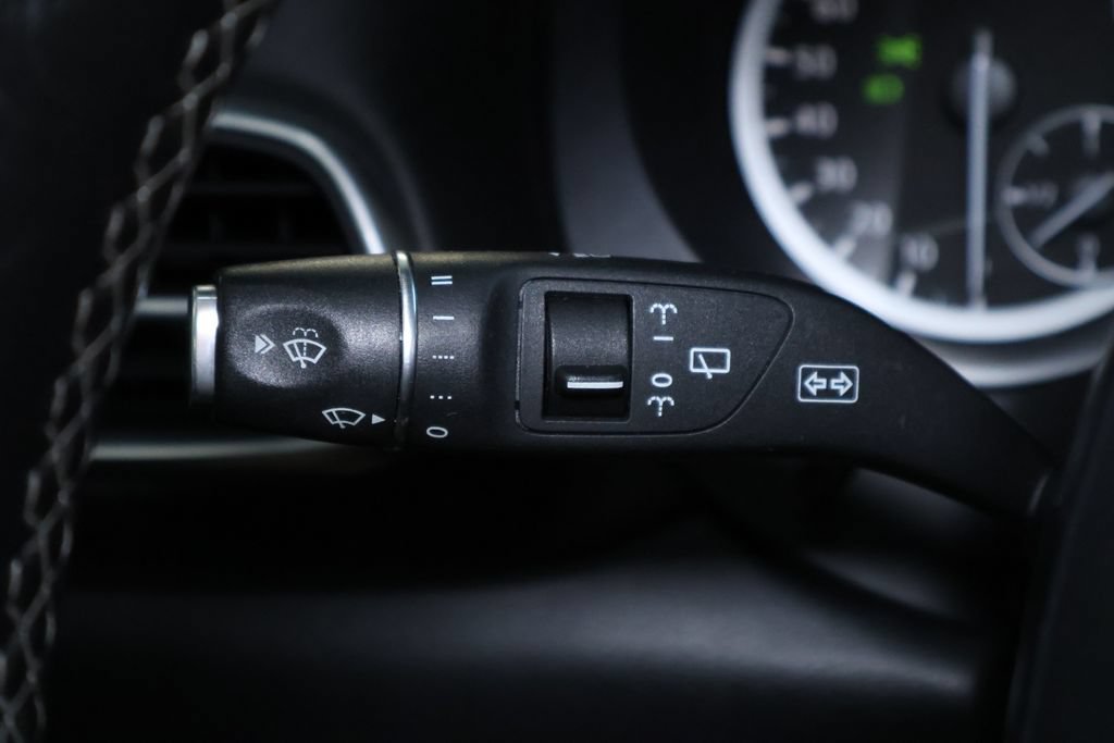 Used 2019 INFINITI QX30 AWD w/ Proassist Package image 25