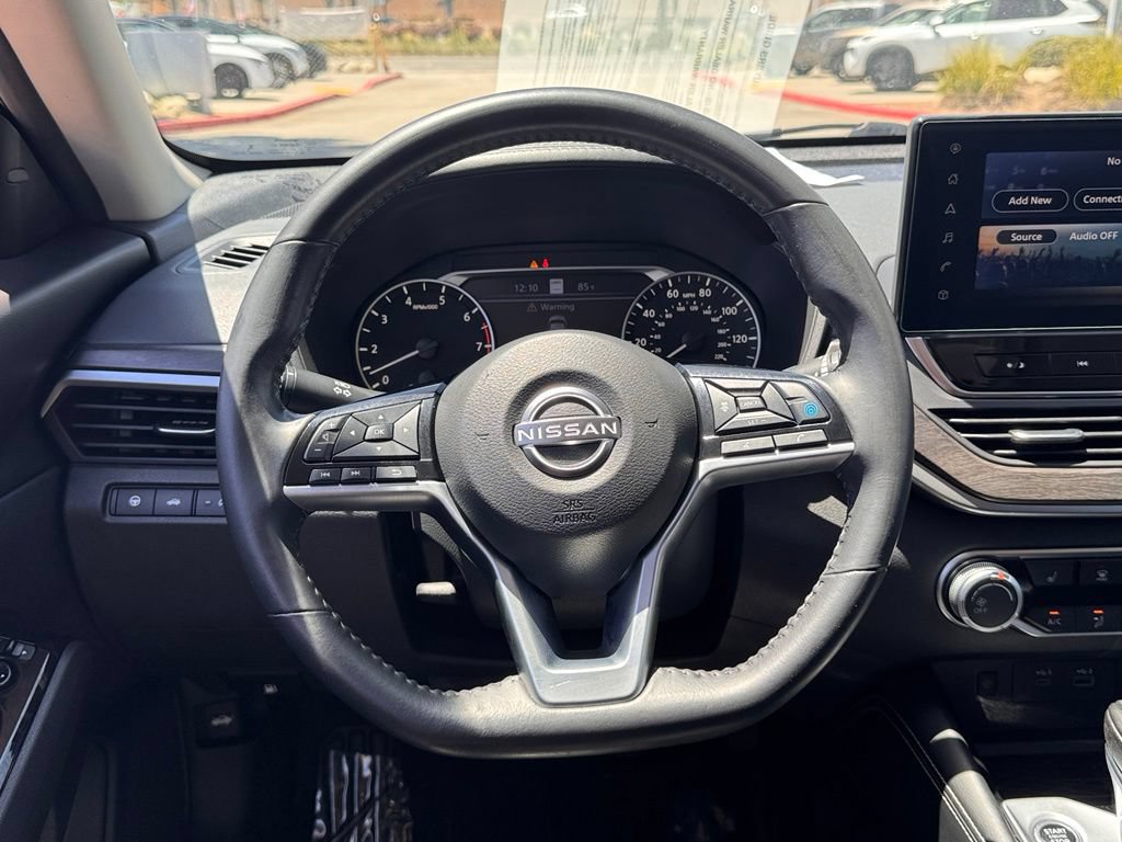 Certified 2023 Nissan Altima 2.5 SV w/ SV Premium Package FWD image 15