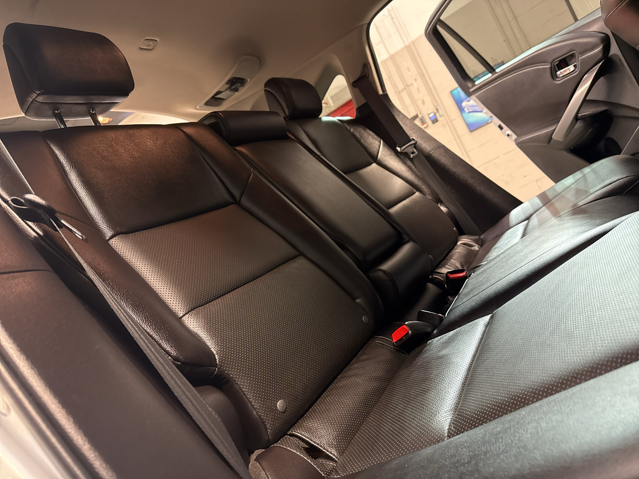 Used 2015 Acura RDX AWD image 27