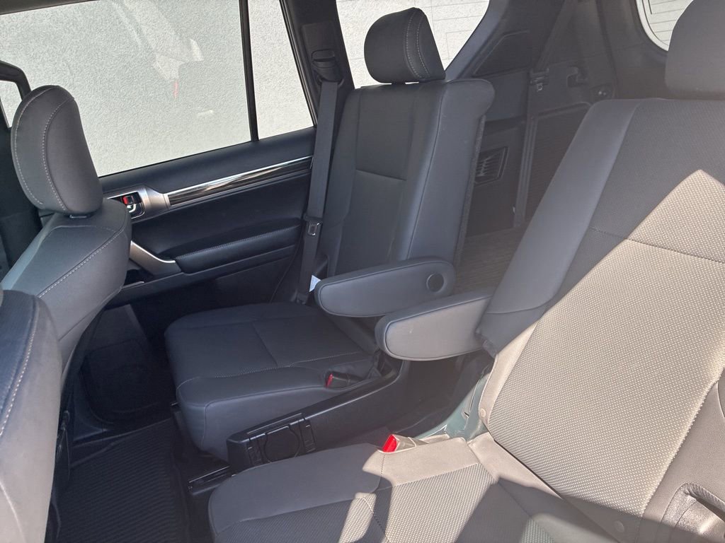 Used 2023 Lexus GX 460 Premium image 15